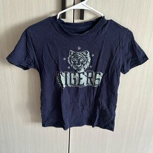 Woman’s graphic tee